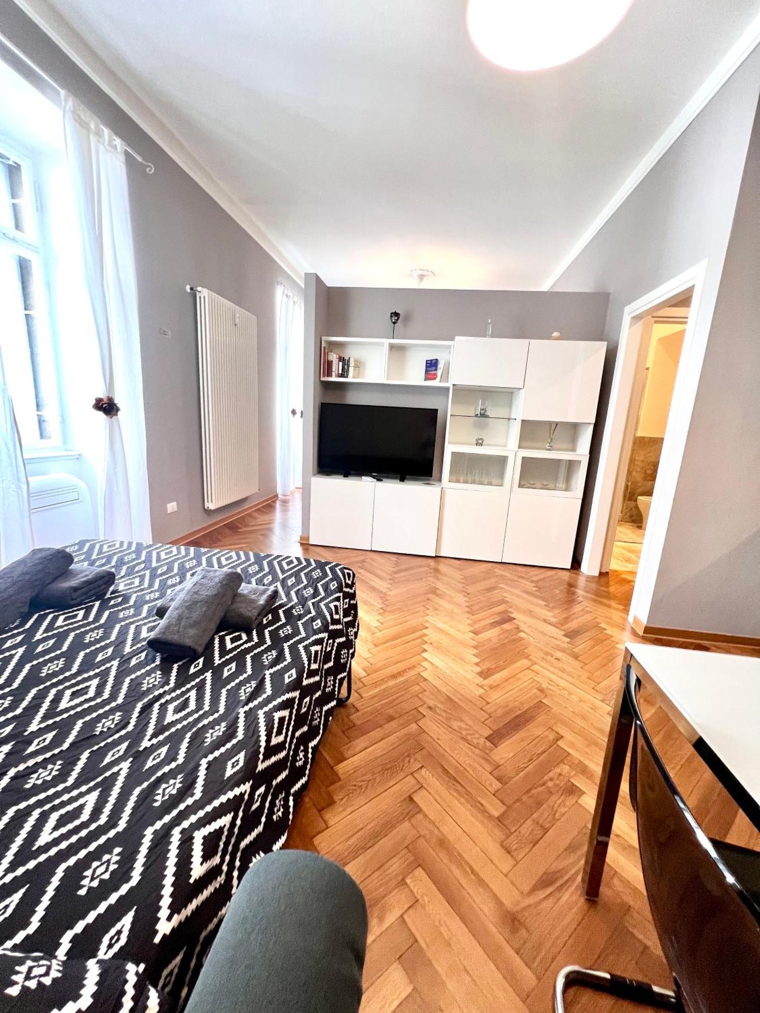 Residence Montanelli Trieszt Kültér fotó